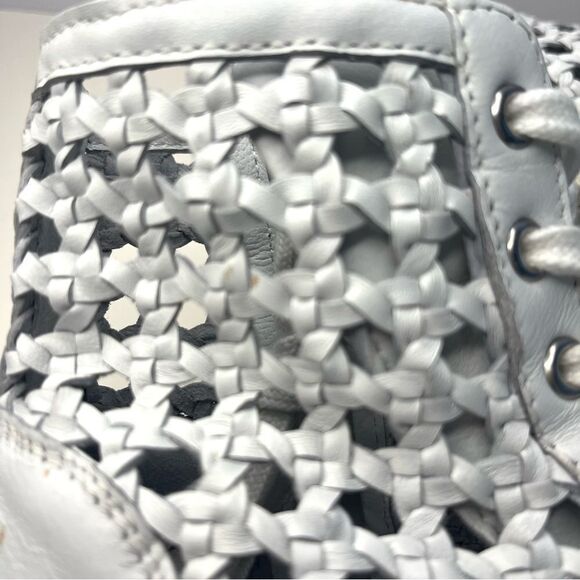 Free People Hayes High Top Woven Leather Sneakers in White Size 6 New in box - Picture 10 of 13